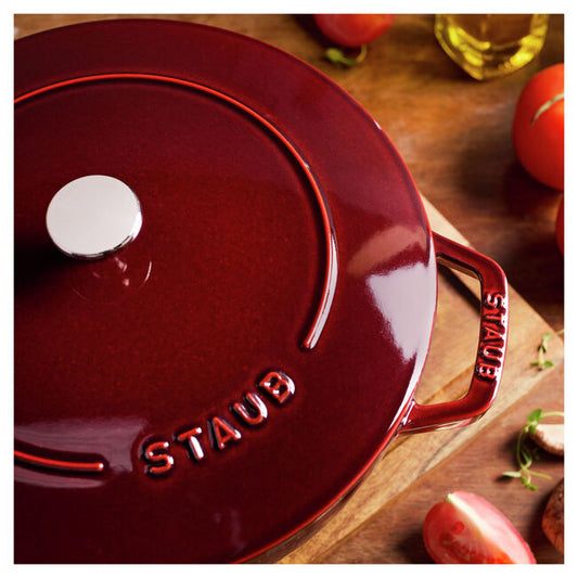 5.25 qt, Essential French Oven, grenadine